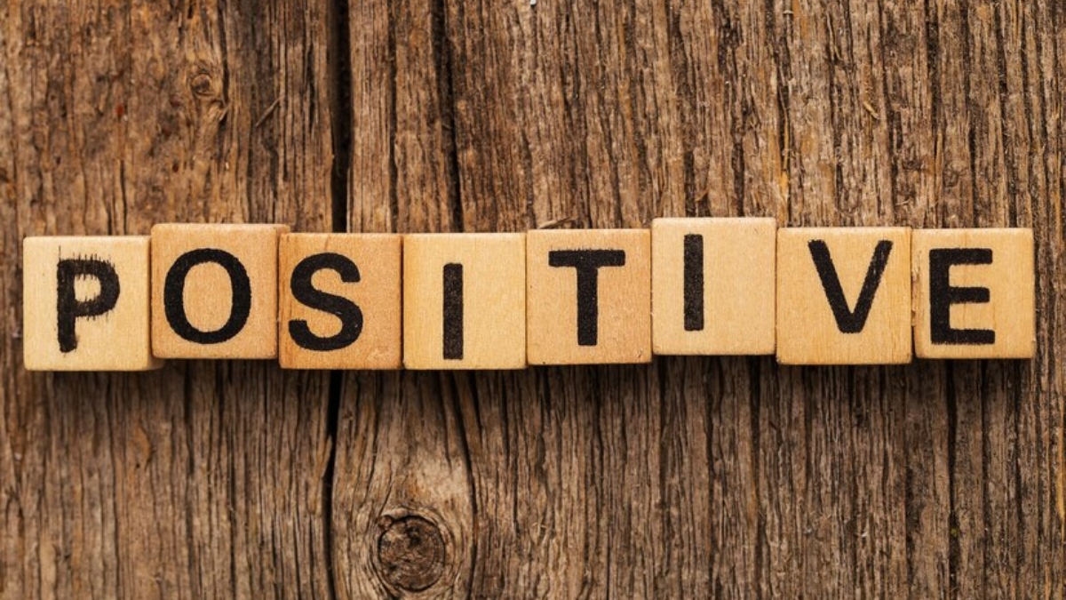 10-powerful-affirmations-to-attract-money-and-end-financial-problems